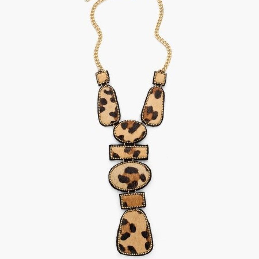 Chico's Hadley Necklace and Earring Set